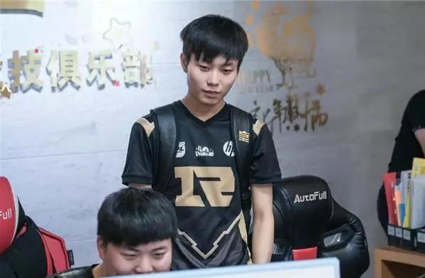 新冠疫情的 新冠疫情的