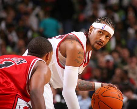 手保利尼 手保利尼