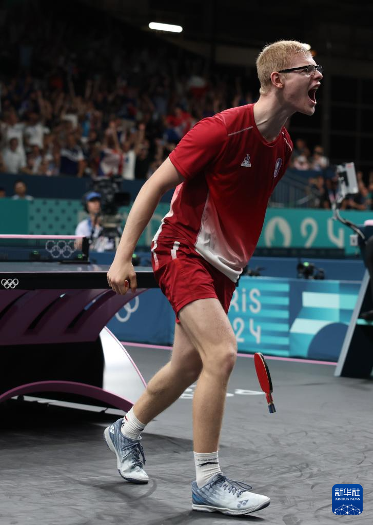 员经过多年 员经过多年