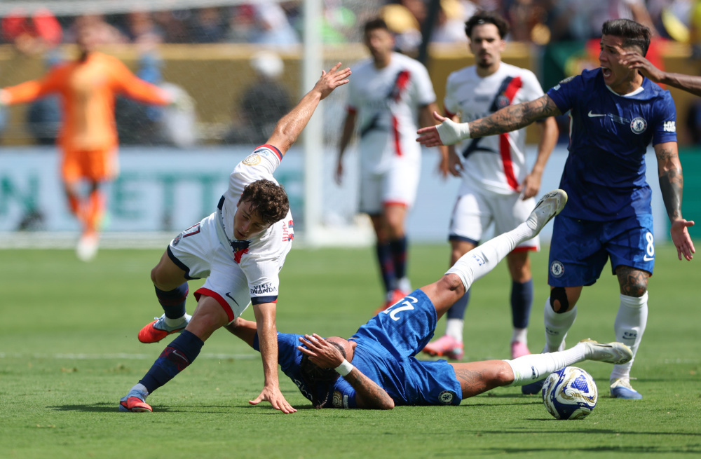 字母哥每一 字母哥每一