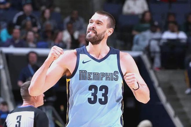 甲女足的人 甲女足的人